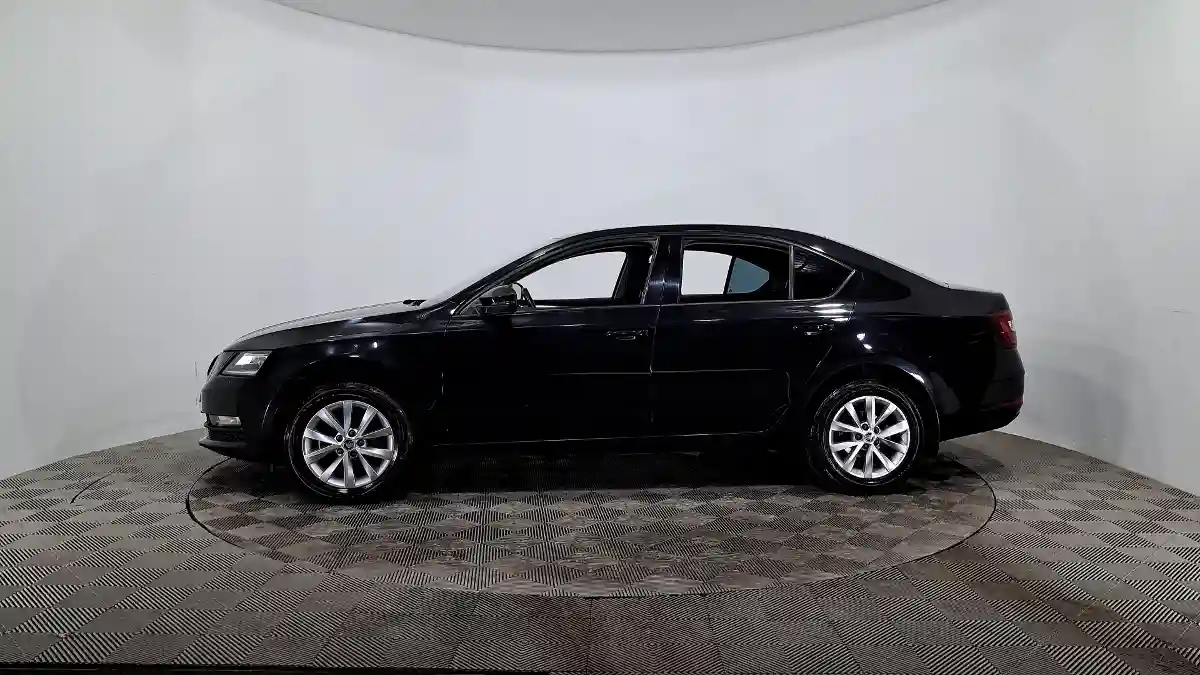 Skoda Octavia 2019 года за 9 500 000 тг. в Астана