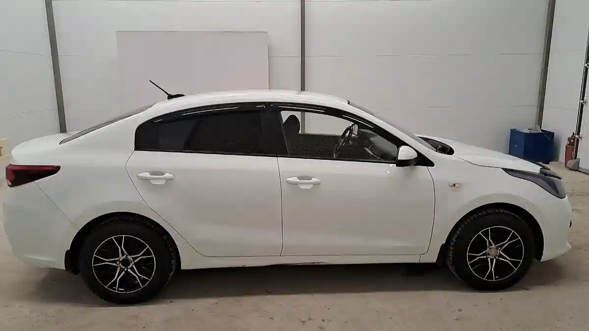 Kia Rio 2019 года за 7 050 000 тг. в Актобе