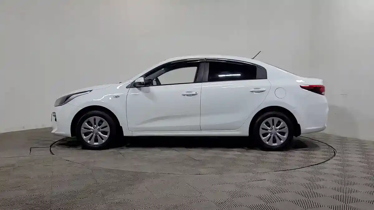 Kia Rio 2019 года за 7 570 000 тг. в Алматы