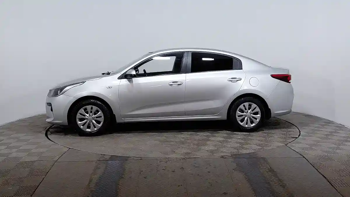 Kia Rio 2019 года за 6 450 000 тг. в Астана