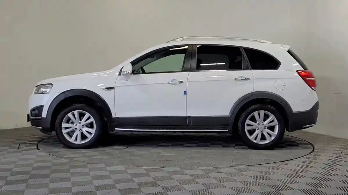 Chevrolet Captiva 2014 года за 8 790 000 тг. в Алматы