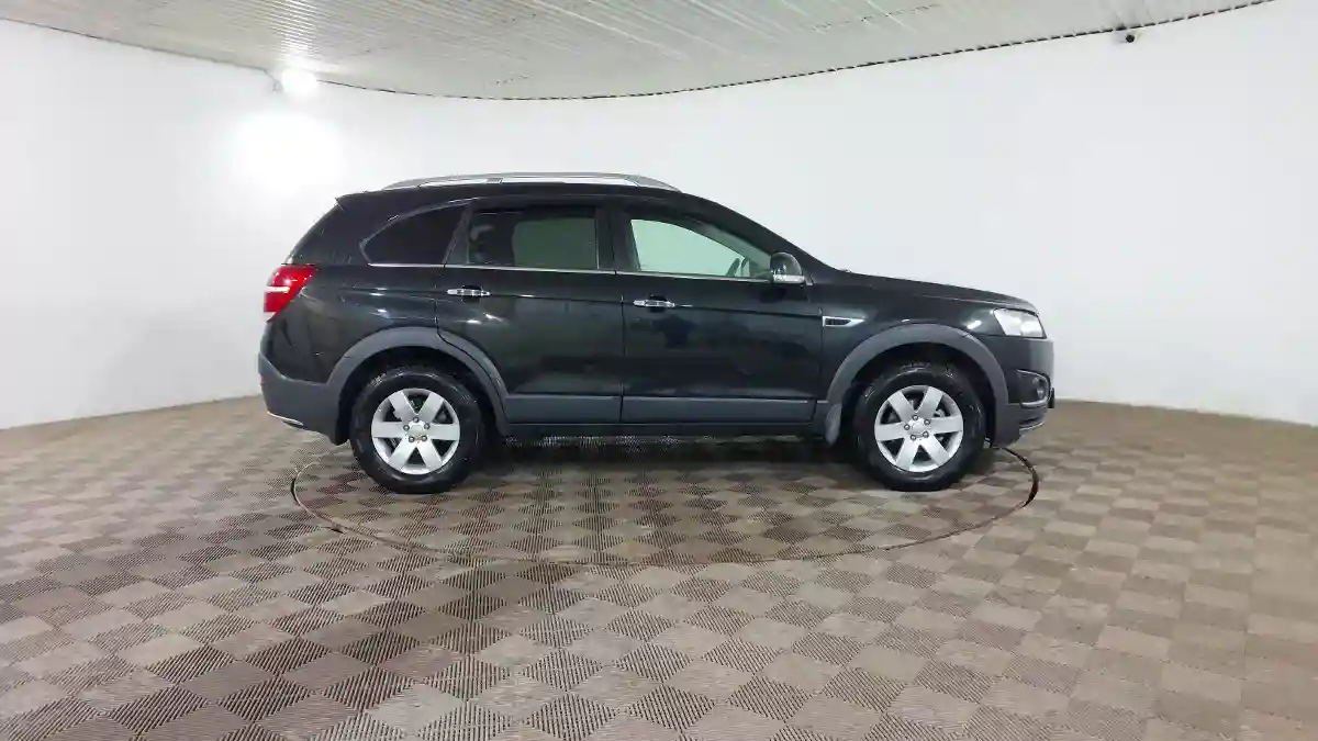 Chevrolet Captiva 2013 года за 7 390 000 тг. в Шымкент