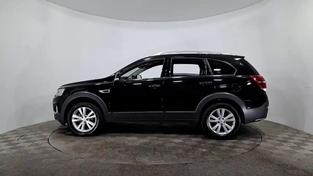 Chevrolet Captiva 2018 года за 8 990 000 тг. в Астана