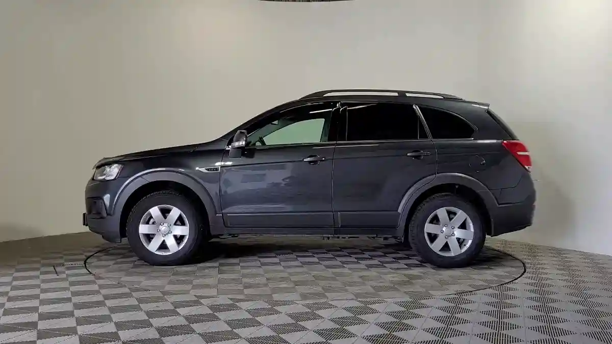 Chevrolet Captiva 2018 года за 9 190 000 тг. в Алматы