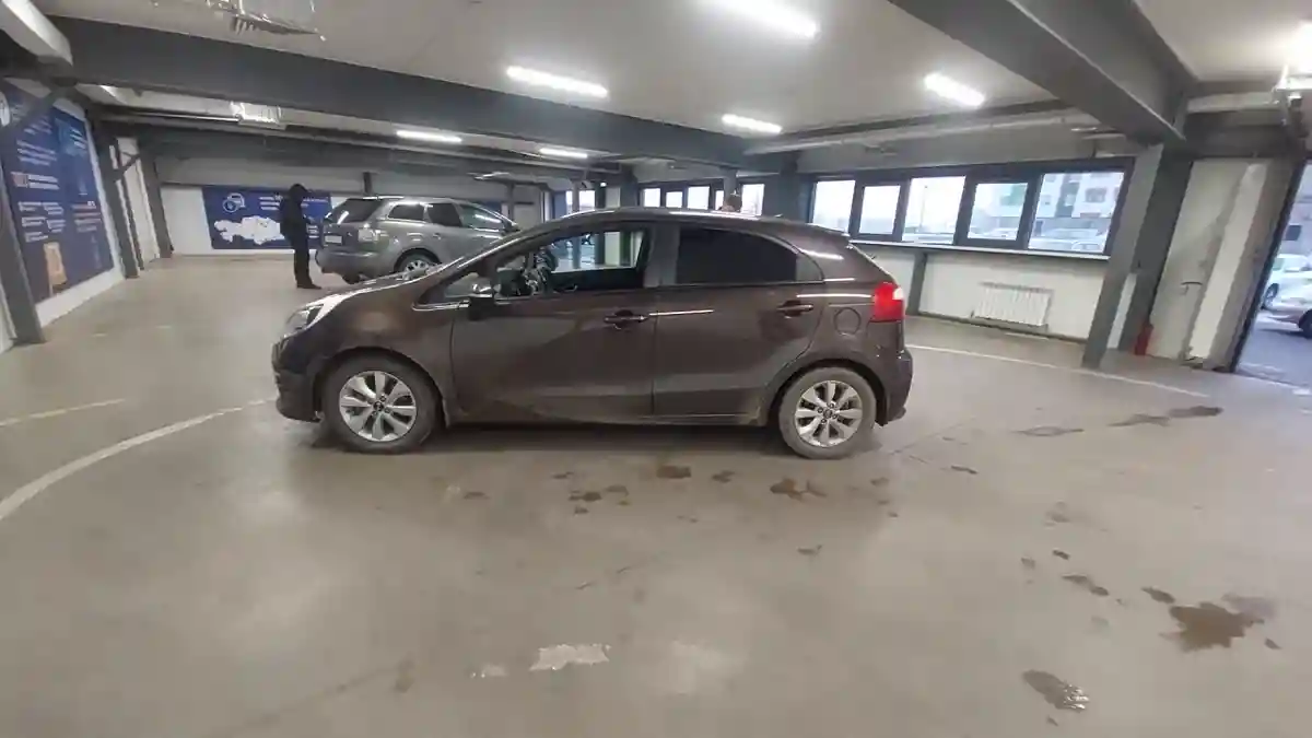 Kia Rio 2015 года за 5 800 000 тг. в Астана
