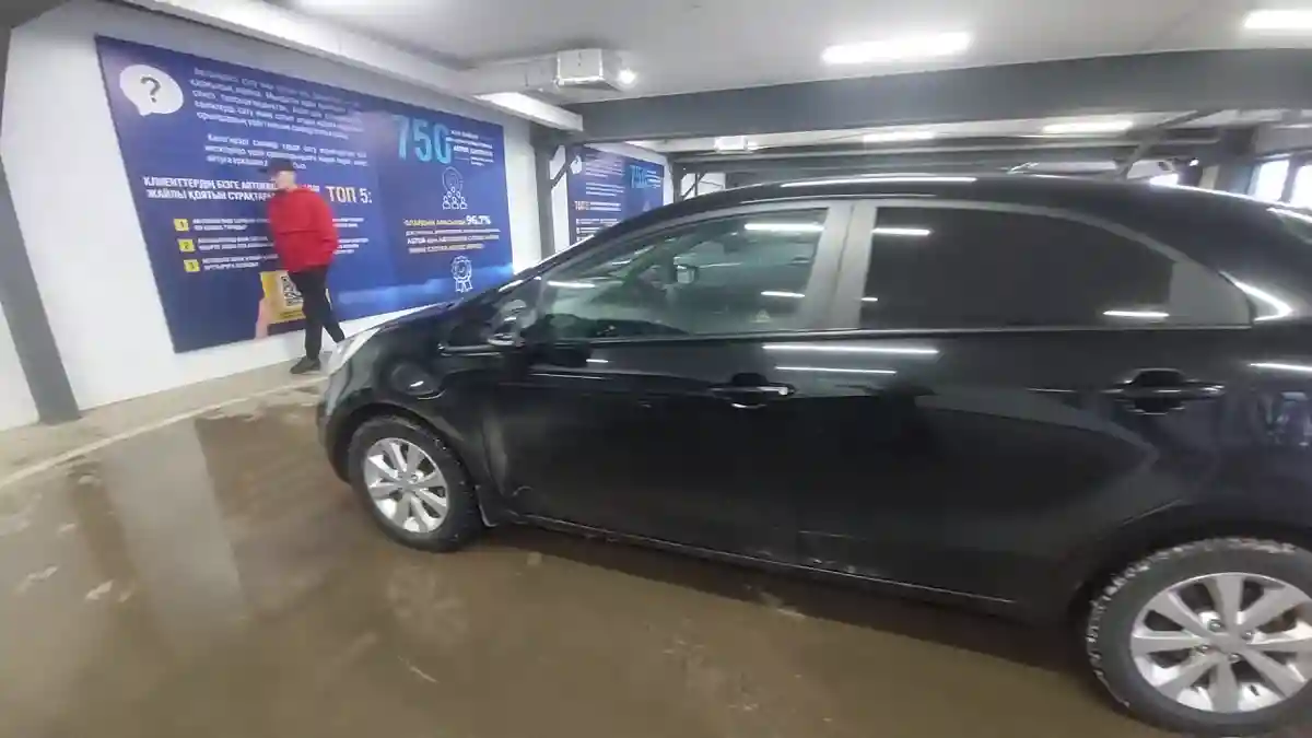 Kia Rio 2015 года за 5 200 000 тг. в Астана