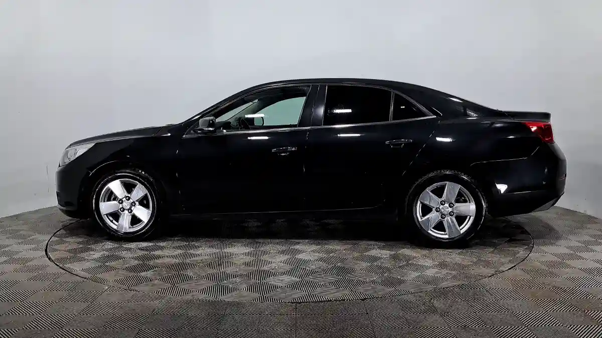 Chevrolet Malibu 2013 года за 5 690 000 тг. в Астана