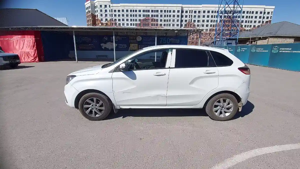 LADA (ВАЗ) XRAY 2017 года за 3 000 000 тг. в Шымкент