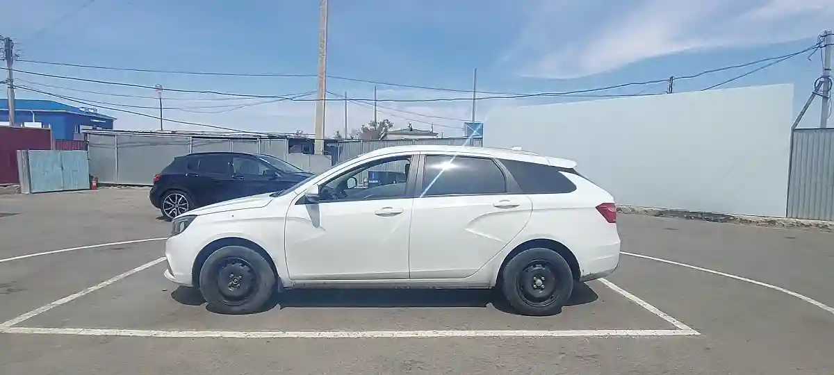 LADA (ВАЗ) Vesta 2018 года за 4 700 000 тг. в Атырау