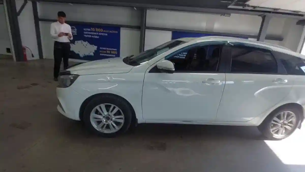 LADA (ВАЗ) Vesta 2018 года за 6 500 000 тг. в Астана
