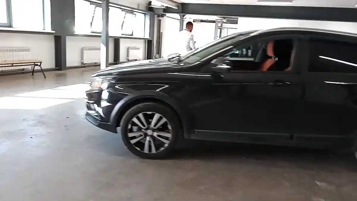 LADA (ВАЗ) Vesta Cross 2018 года за 5 600 000 тг. в Астана