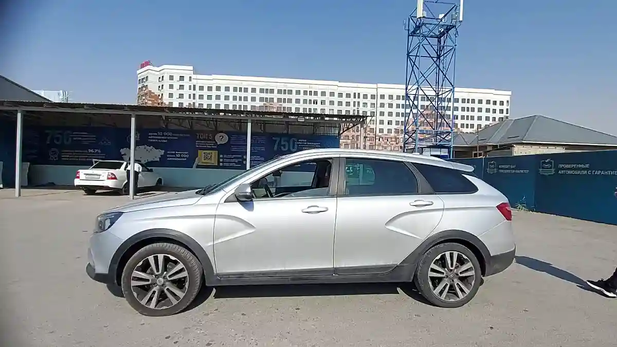 LADA (ВАЗ) Vesta Cross 2019 года за 6 000 000 тг. в Шымкент