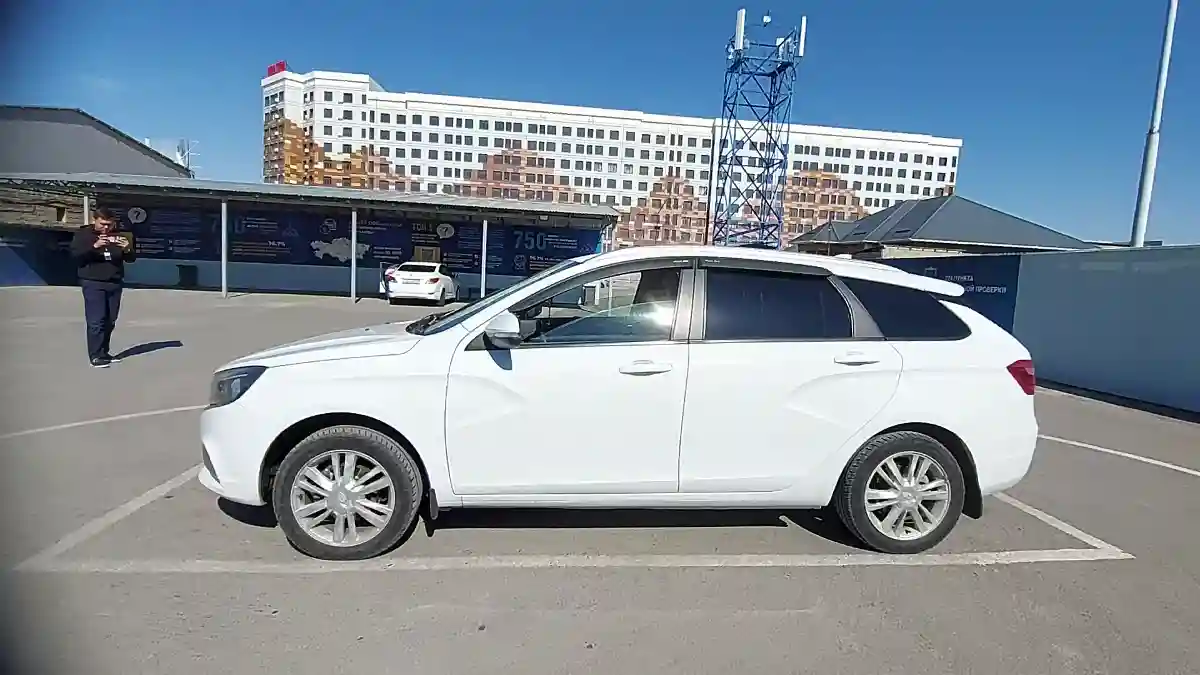 LADA (ВАЗ) Vesta 2019 года за 5 800 000 тг. в Шымкент