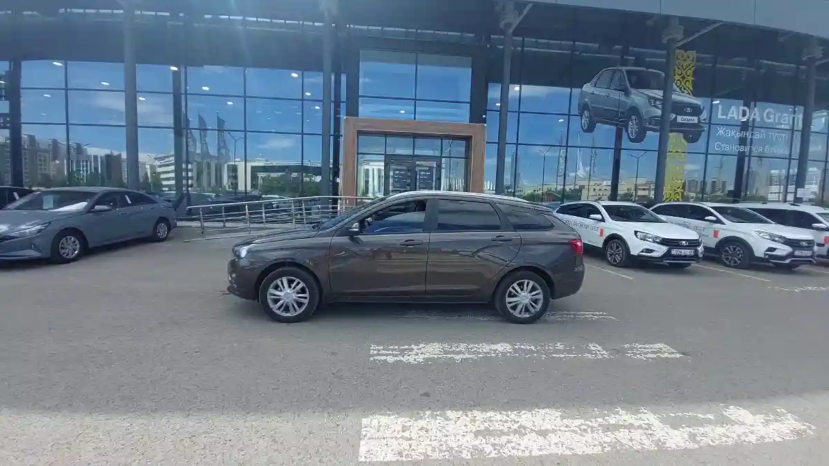 LADA (ВАЗ) Vesta 2019 года за 5 806 000 тг. в Астана
