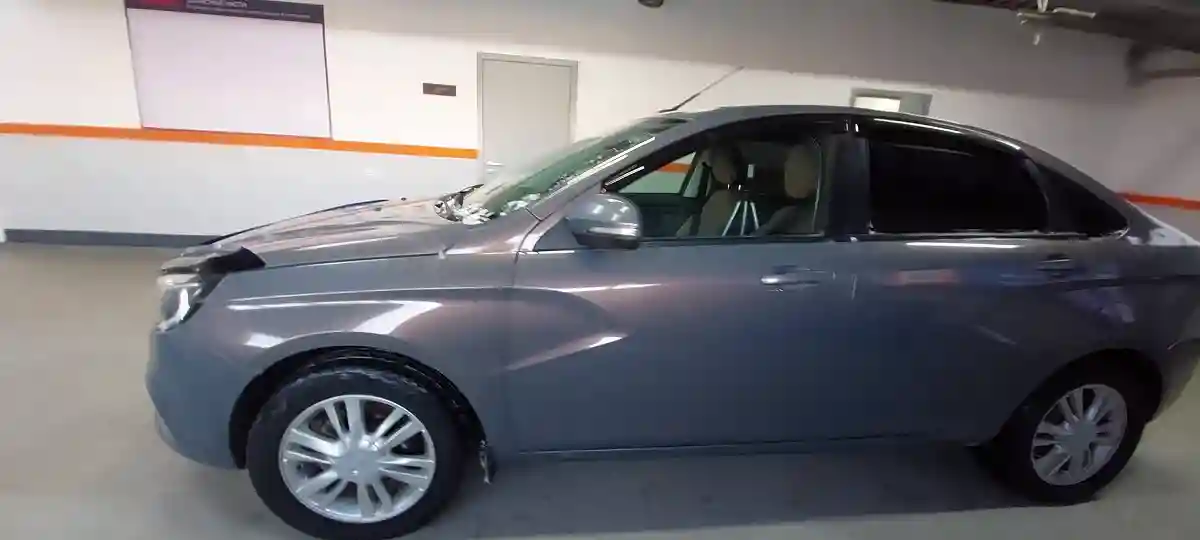 LADA (ВАЗ) Vesta 2018 года за 5 054 000 тг. в Уральск