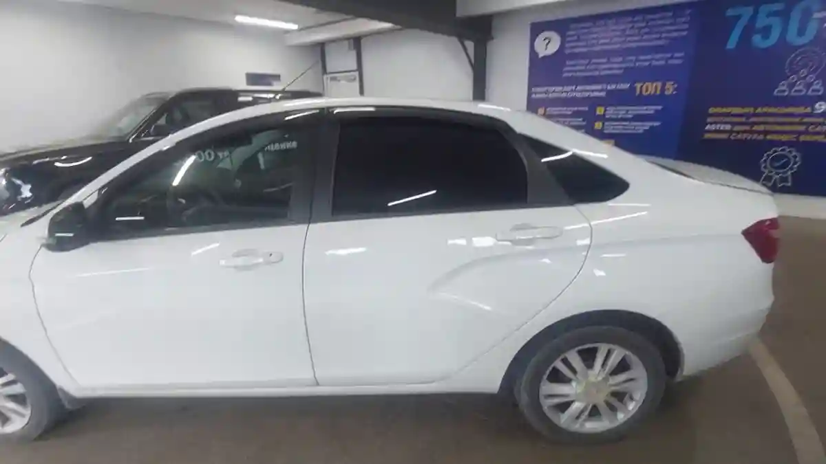 LADA (ВАЗ) Vesta 2018 года за 4 000 000 тг. в Астана