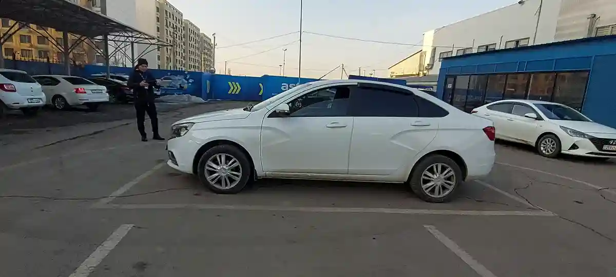 LADA (ВАЗ) Vesta 2019 года за 5 000 000 тг. в Алматы