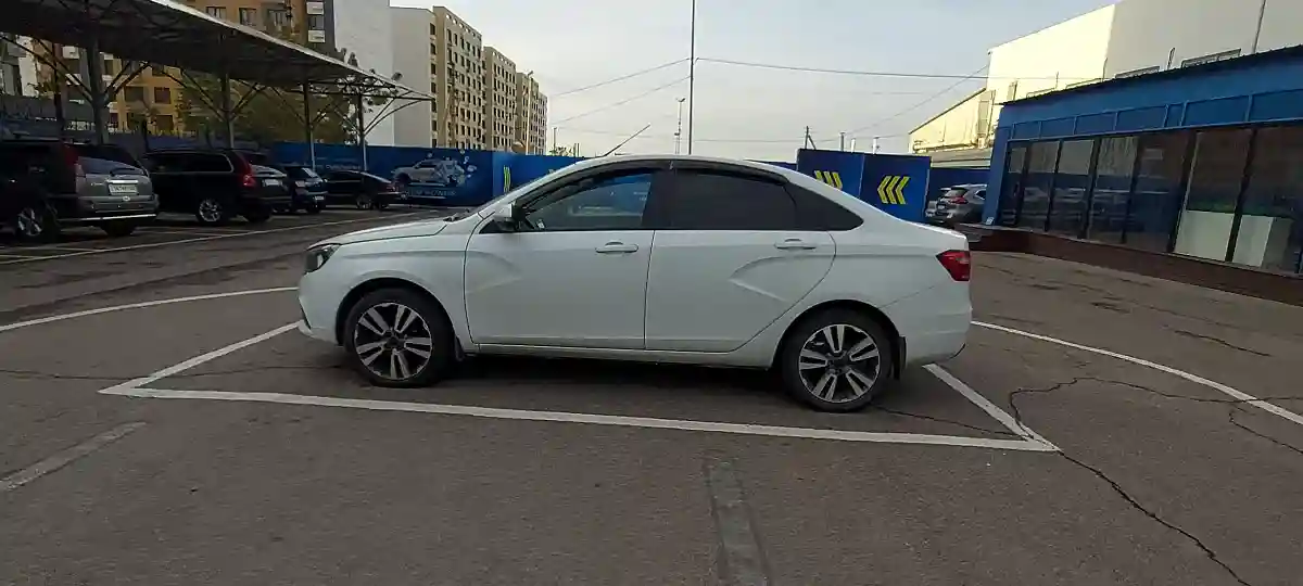 LADA (ВАЗ) Vesta 2018 года за 5 000 000 тг. в Алматы