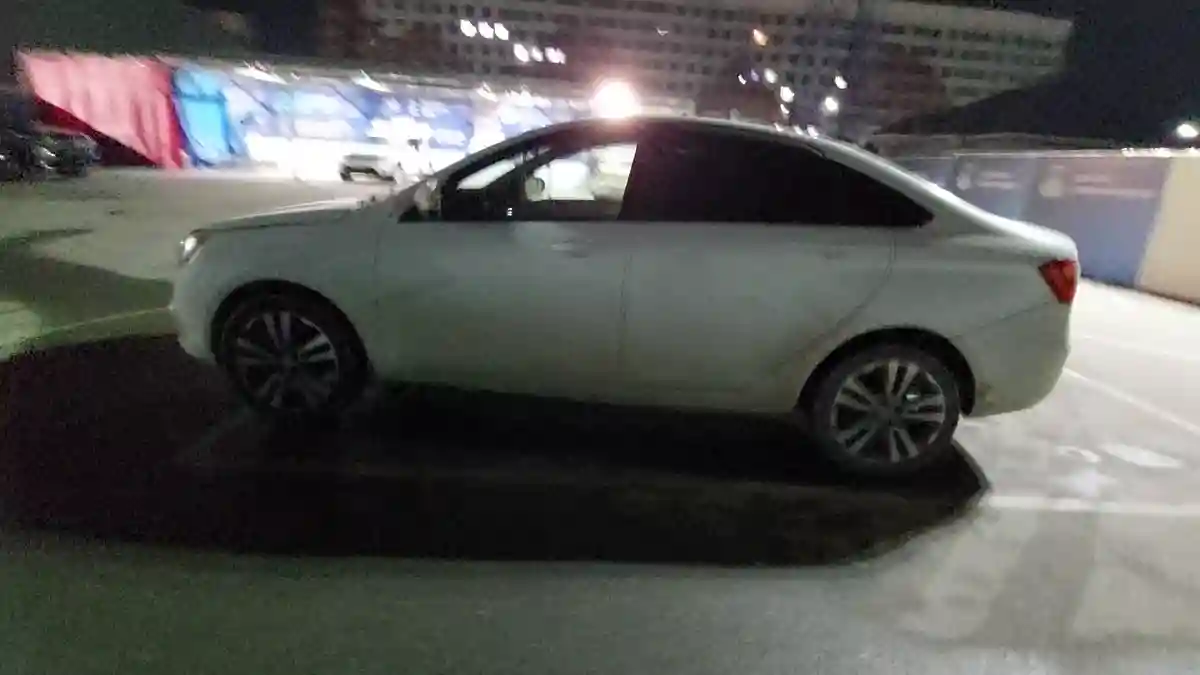 LADA (ВАЗ) Vesta 2018 года за 4 400 000 тг. в Шымкент