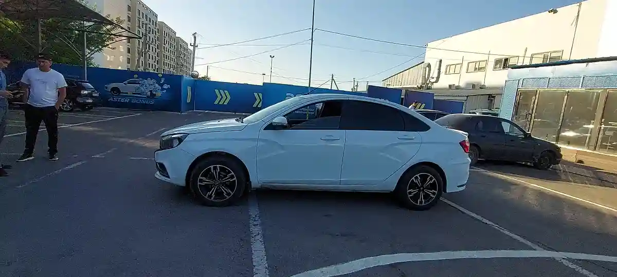 LADA (ВАЗ) Vesta 2018 года за 4 000 000 тг. в Алматы