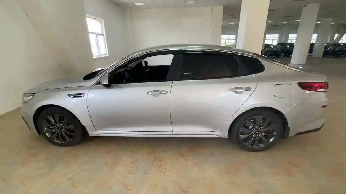 Kia Optima 2018 года за 8 390 000 тг. в Актобе