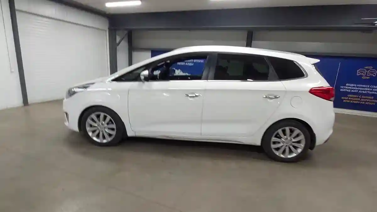 Kia Carens 2014 года за 7 500 000 тг. в Астана