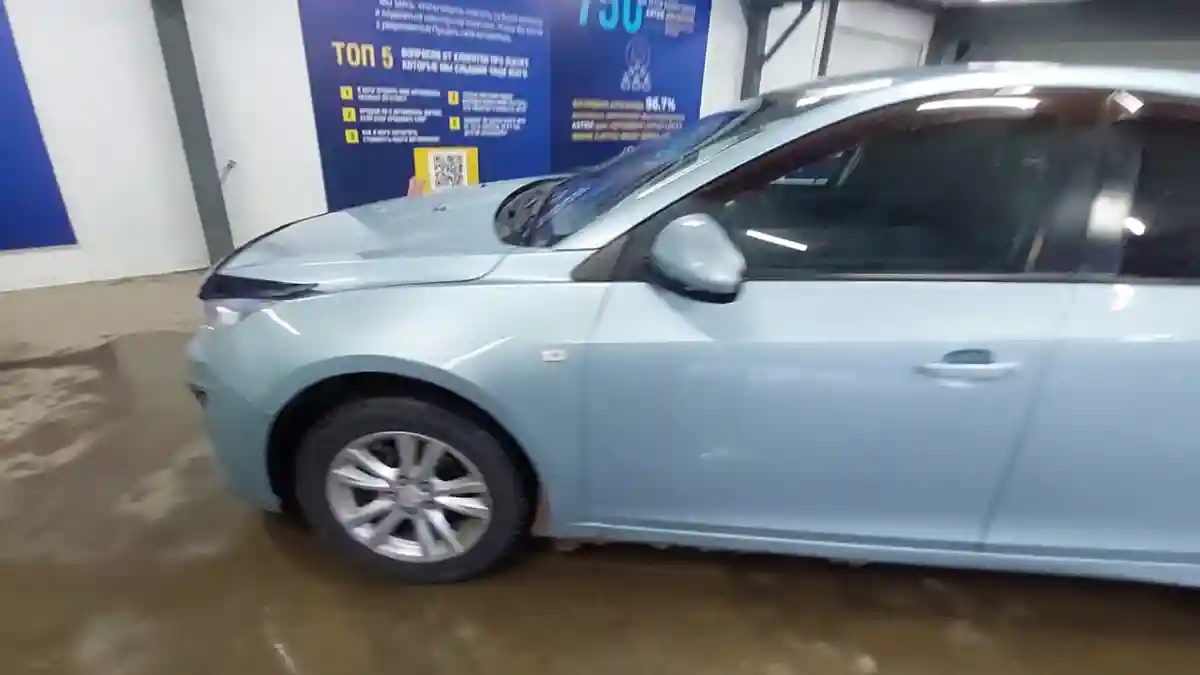 Chevrolet Cruze 2013 года за 3 300 000 тг. в Астана