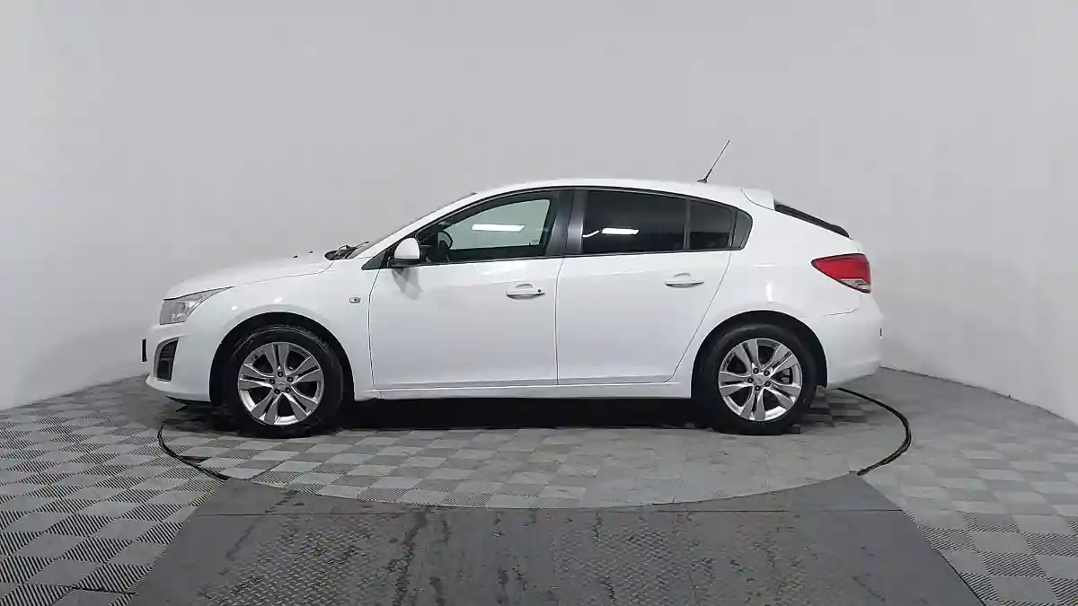 Chevrolet Cruze 2013 года за 4 190 000 тг. в Астана