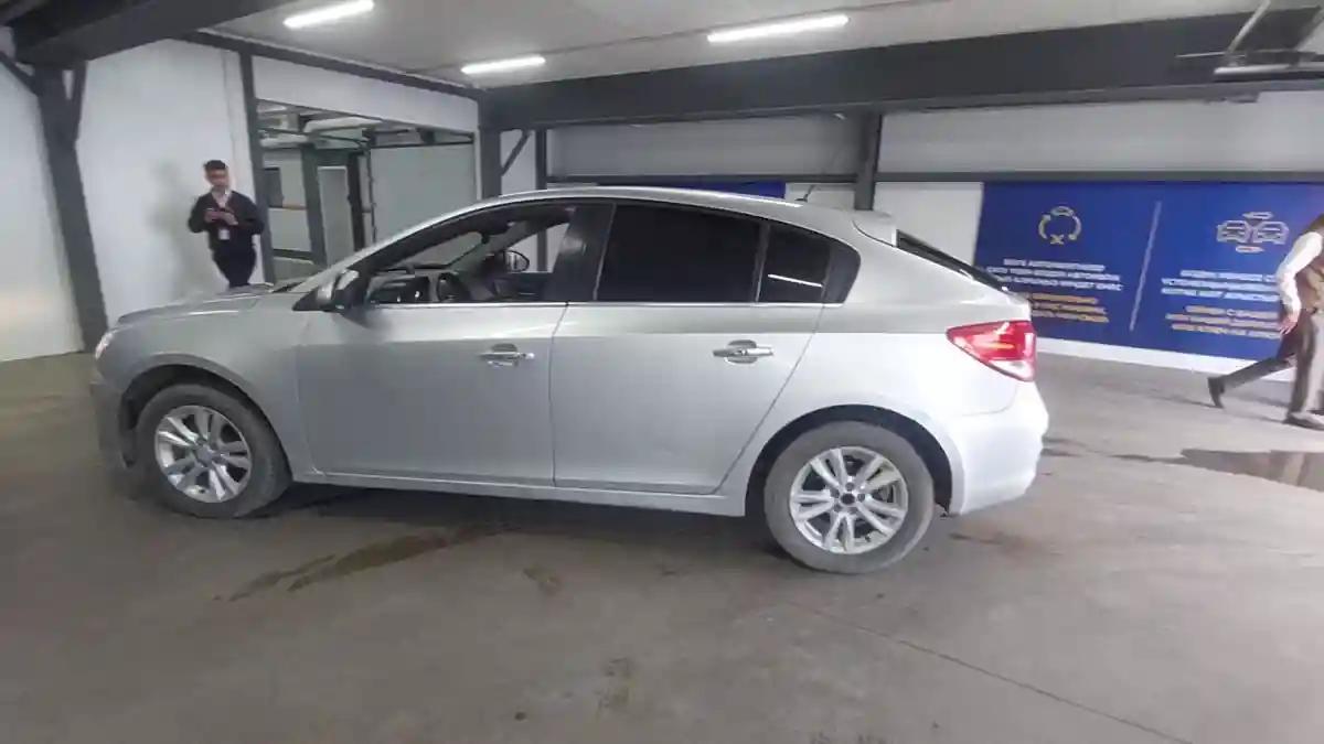 Chevrolet Cruze 2013 года за 4 500 000 тг. в Астана