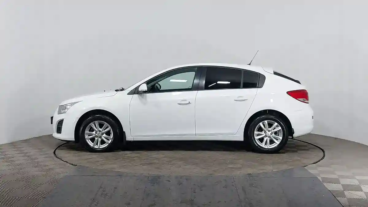 Chevrolet Cruze 2014 года за 5 990 000 тг. в Астана