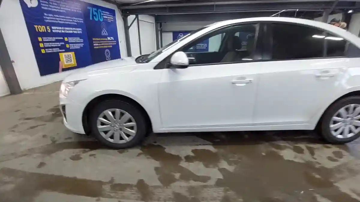 Chevrolet Cruze 2015 года за 5 300 000 тг. в Астана