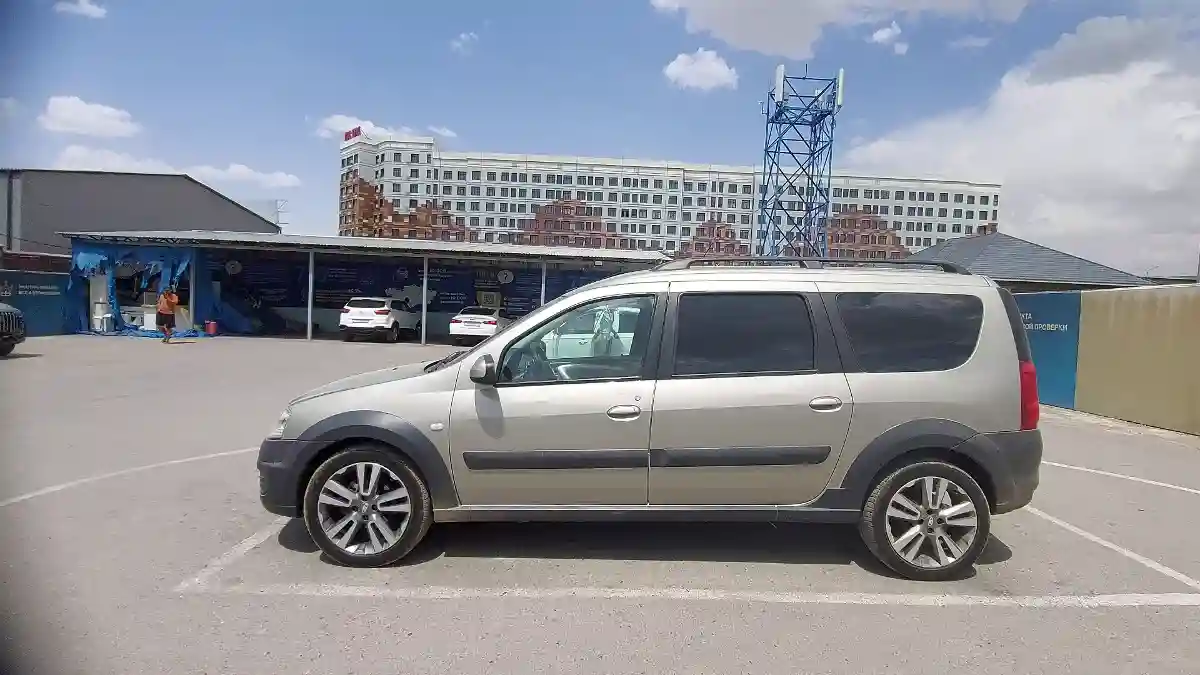 LADA (ВАЗ) Largus Cross 2018 года за 5 500 000 тг. в Шымкент