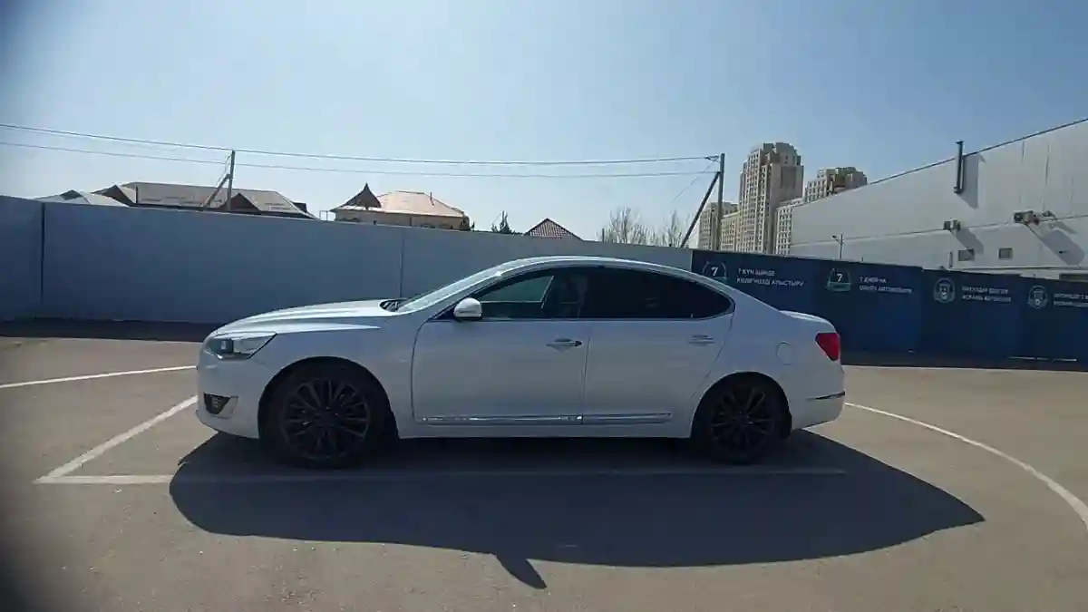 Kia Cadenza 2015 года за 9 500 000 тг. в Шымкент