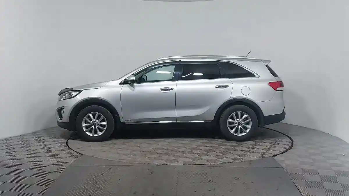 Kia Sorento 2015 года за 10 500 000 тг. в Астана