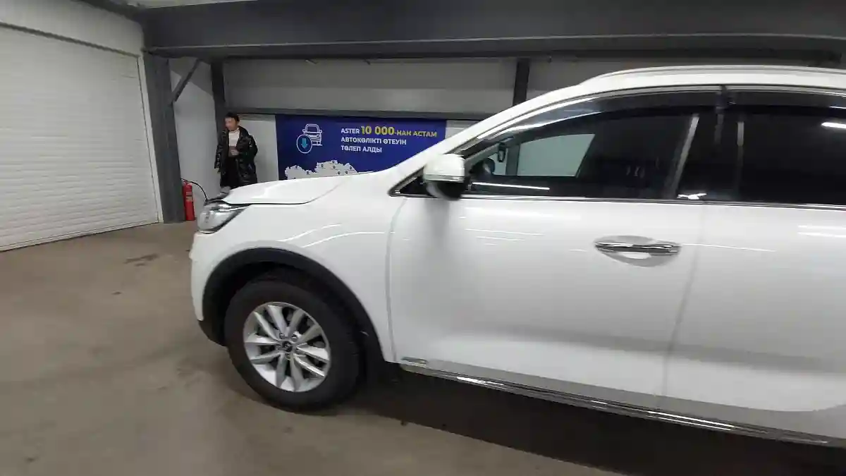 Kia Sorento 2015 года за 10 200 000 тг. в Астана