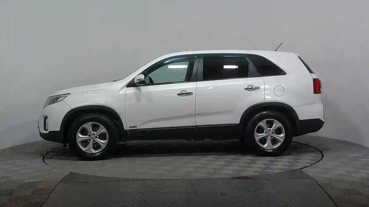 Kia Sorento 2015 года за 10 890 000 тг. в Астана
