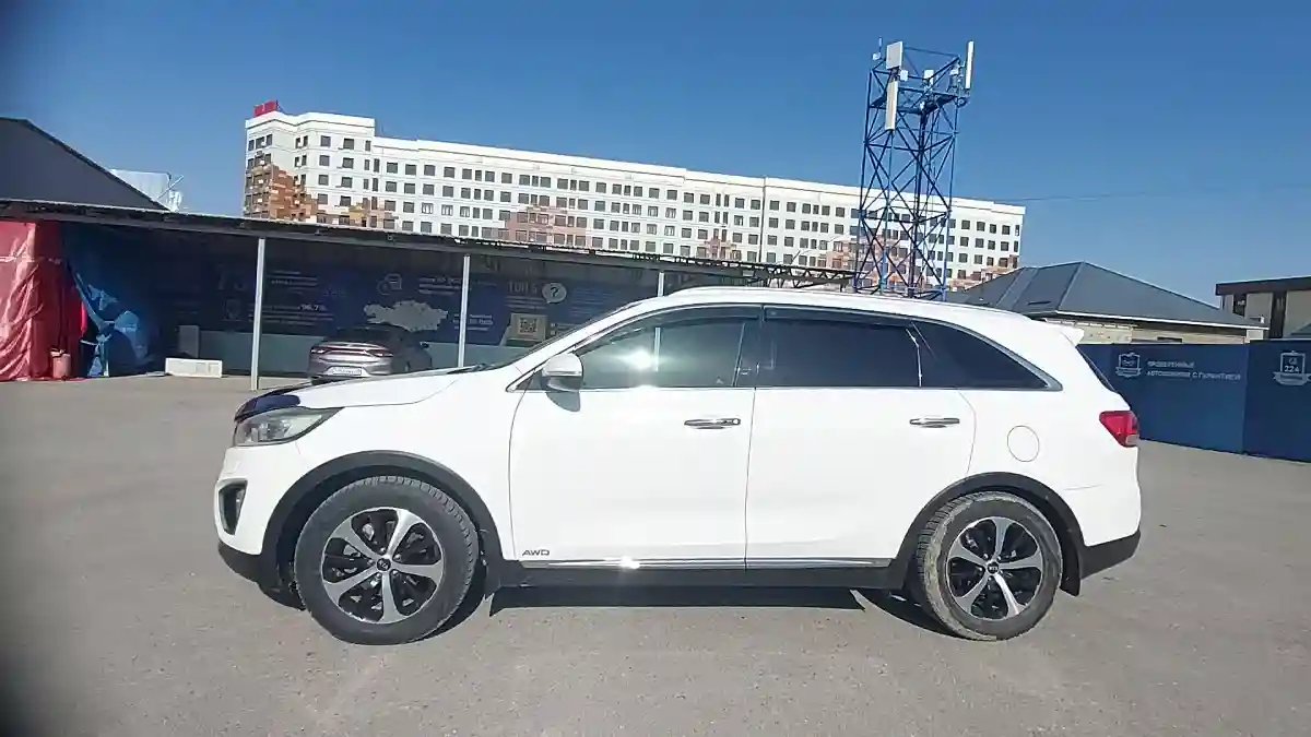 Kia Sorento 2015 года за 13 500 000 тг. в Шымкент