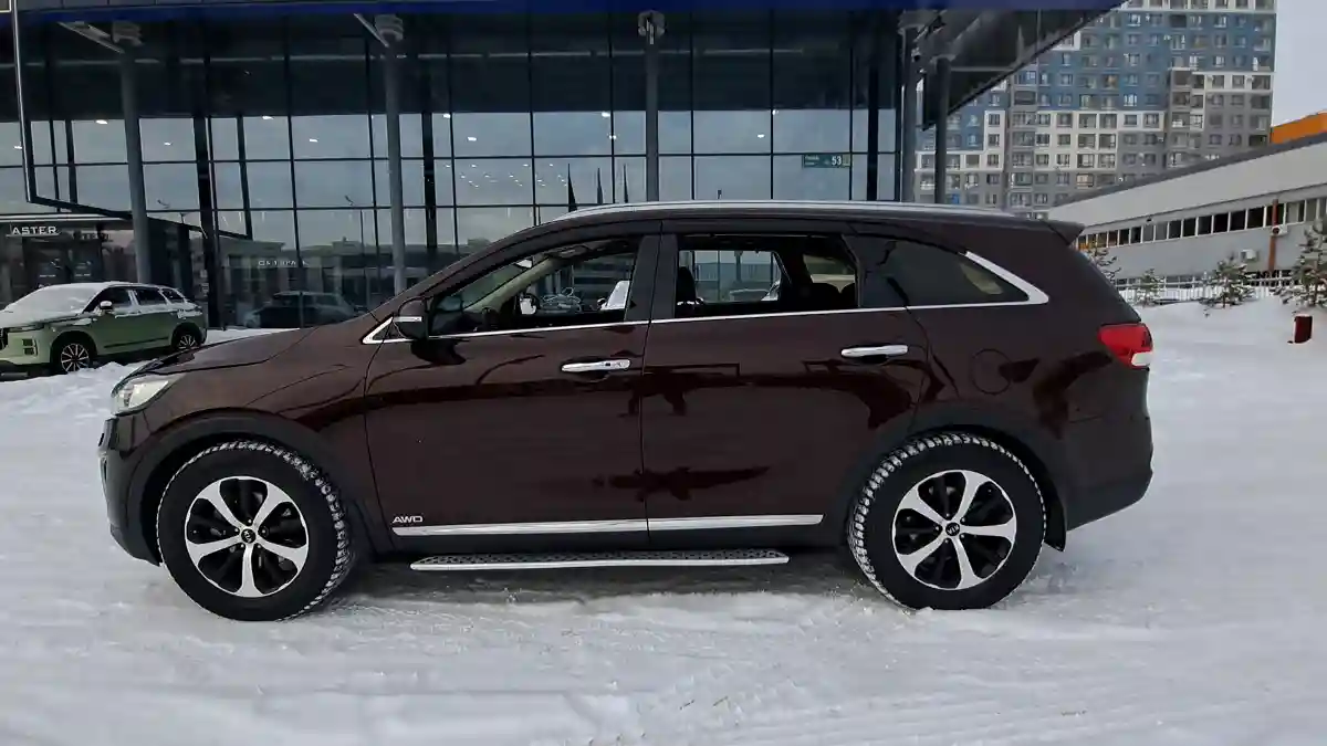 Kia Sorento 2015 года за 11 900 000 тг. в Астана