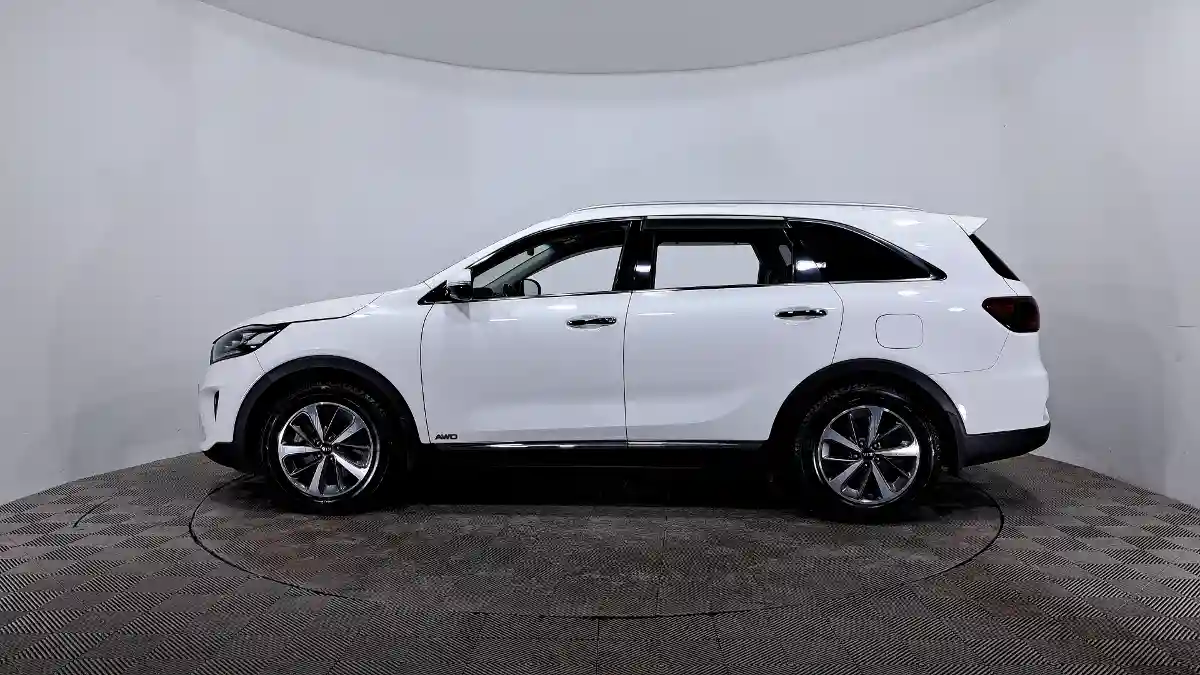 Kia Sorento 2020 года за 13 490 000 тг. в Астана