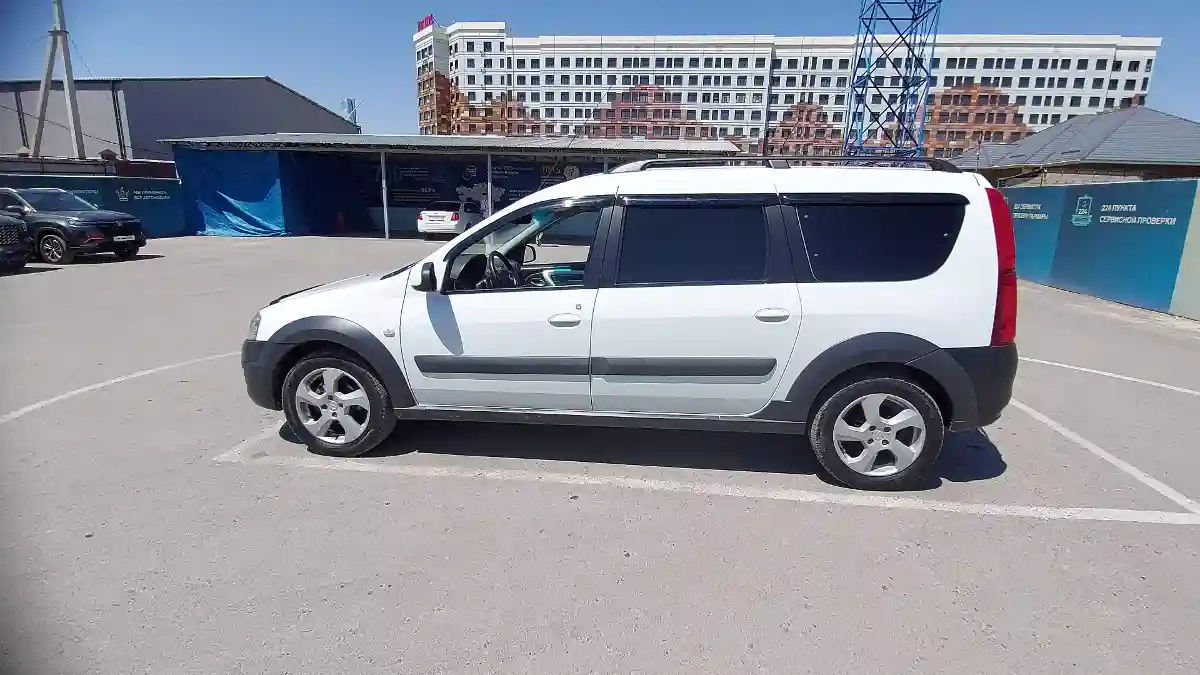 LADA (ВАЗ) Largus Cross 2018 года за 6 000 000 тг. в Шымкент