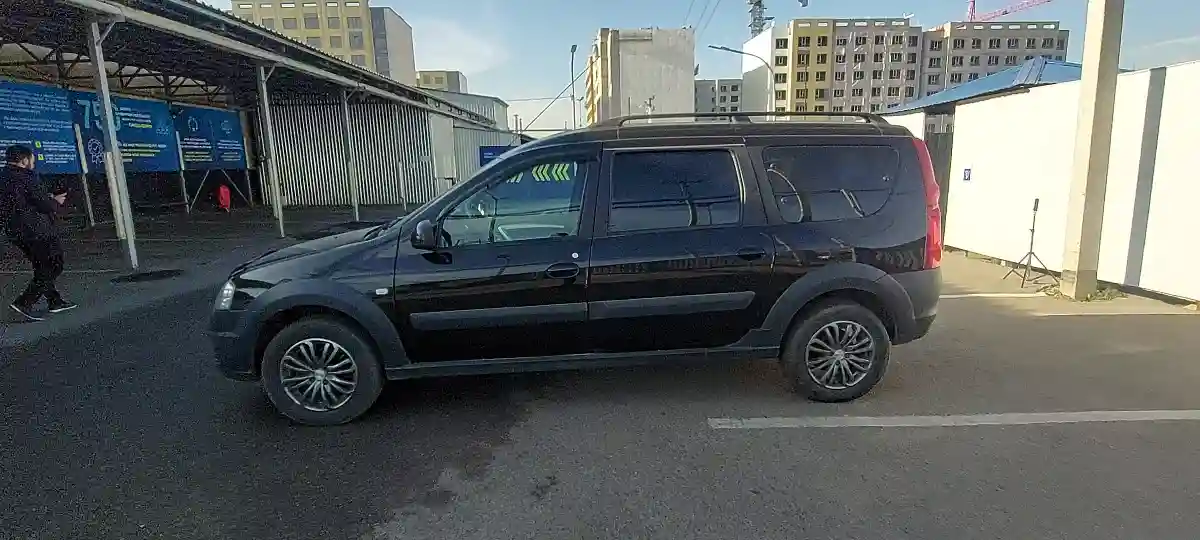 LADA (ВАЗ) Largus Cross 2018 года за 6 200 000 тг. в Алматы