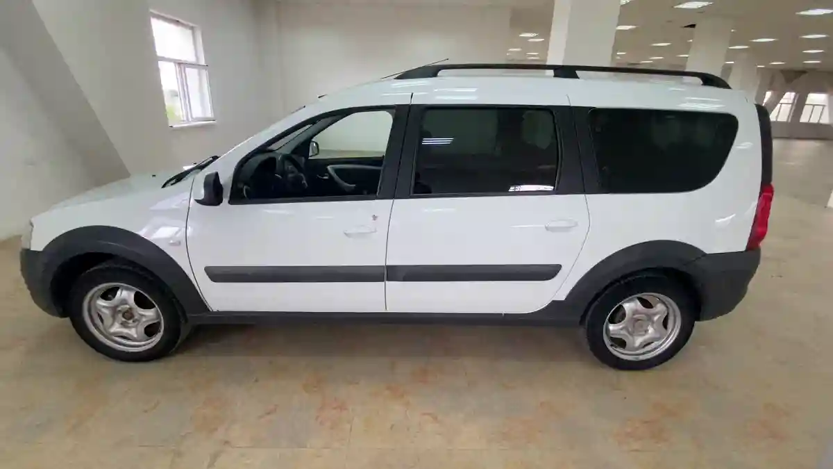 LADA (ВАЗ) Largus Cross 2019 года за 5 590 000 тг. в Актобе