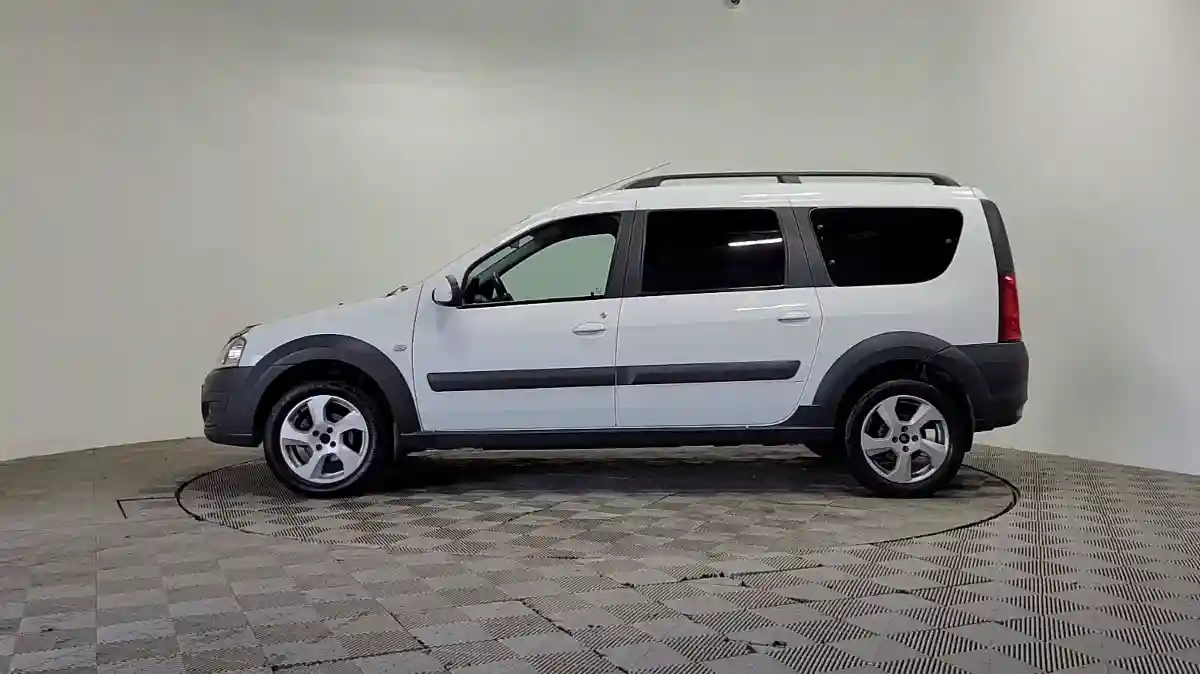 LADA (ВАЗ) Largus Cross 2018 года за 5 000 000 тг. в Алматы