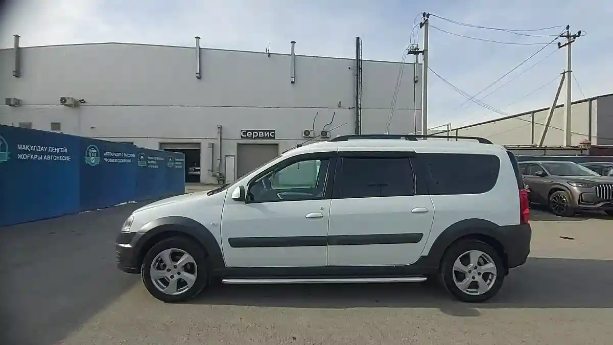 LADA (ВАЗ) Largus Cross 2018 года за 5 500 000 тг. в Шымкент