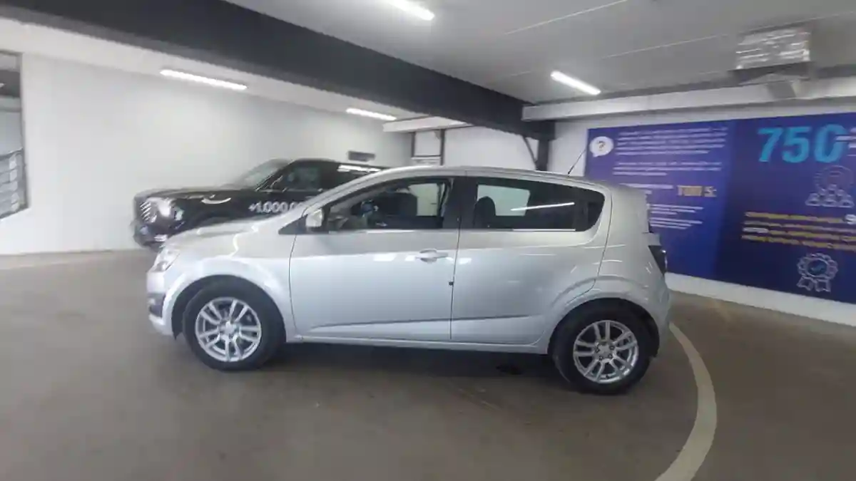Chevrolet Aveo 2014 года за 3 500 000 тг. в Астана