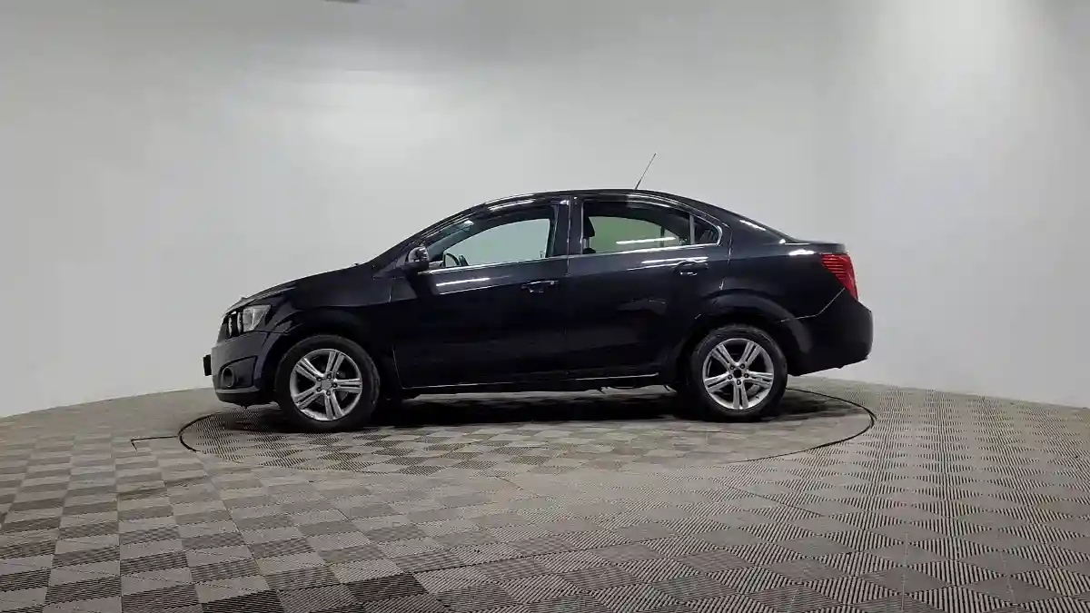 Chevrolet Aveo 2014 года за 3 790 000 тг. в Алматы