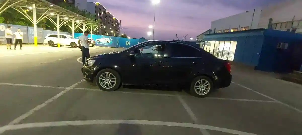 Chevrolet Aveo 2014 года за 3 700 000 тг. в Алматы