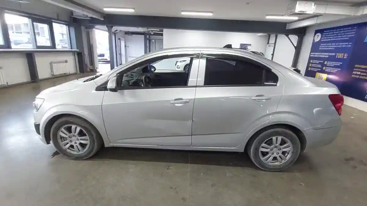 Chevrolet Aveo 2014 года за 3 900 000 тг. в Астана