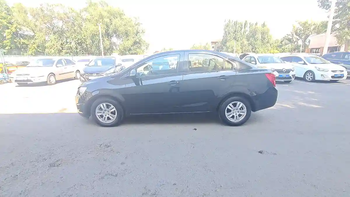 Chevrolet Aveo 2015 года за 5 550 000 тг. в Алматы