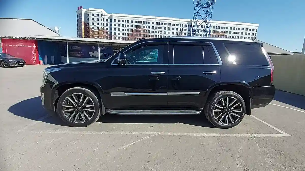 Cadillac Escalade 2016 года за 25 000 000 тг. в Шымкент